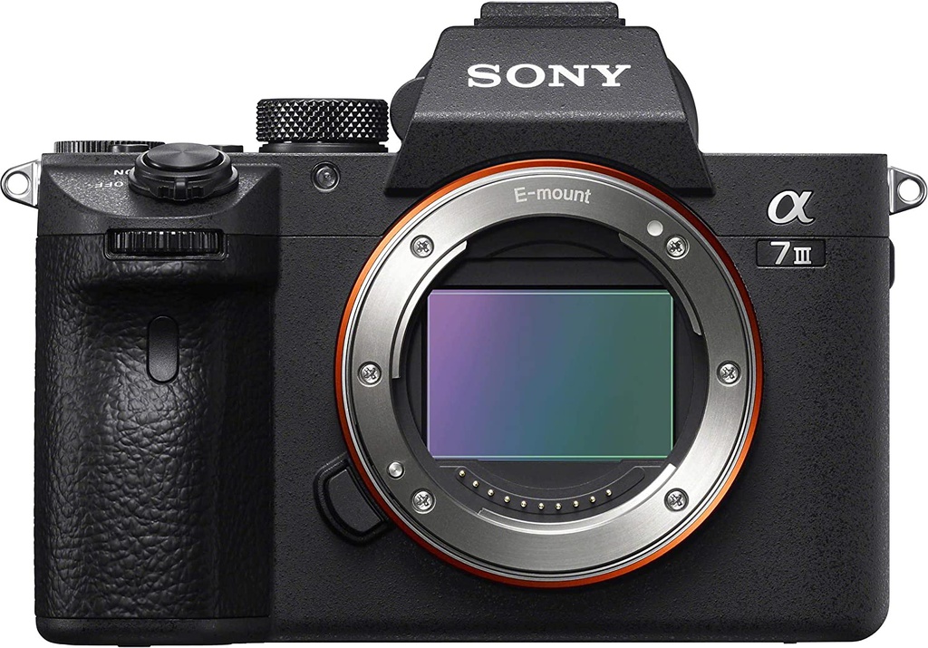 كاميرا ديجيتال بلا مرآه مع عدسه مقاس 28-70 ملم f/3.5-5.6 OSS // ألفا a7 ( سوني ) 