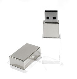 [031059] USB 3.0 فلاش درايف 64 جيجا بايت ( ألترا فلاير - سانديسك ) 